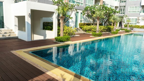 Robot de piscine sans fil : un équipement avec différents avantages